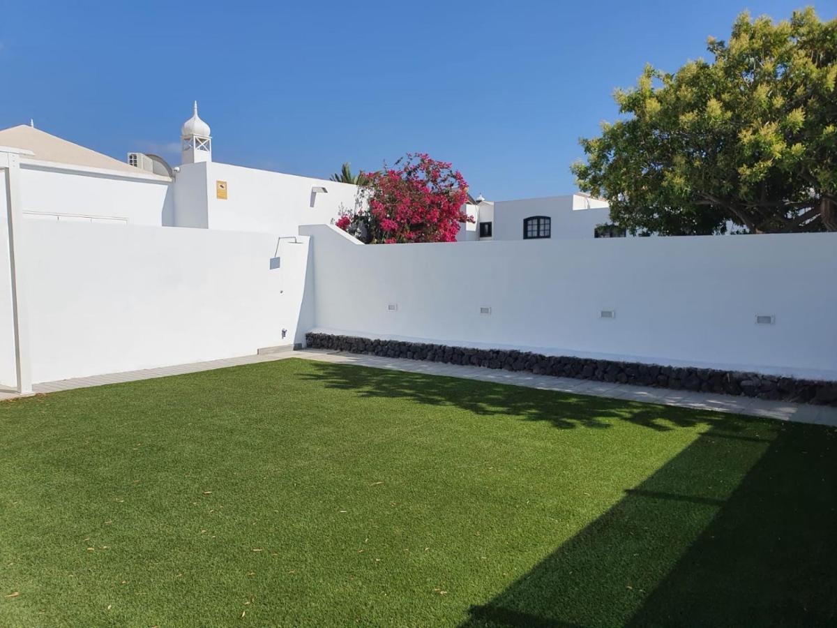 Rooms & Suites Princesa Leticia Puerto del Carmen  Exterior photo